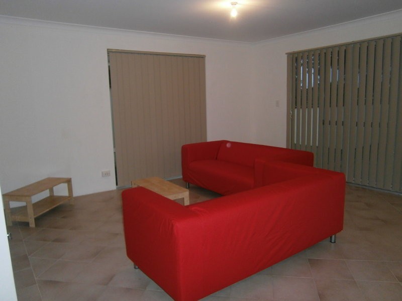 50/ C Edney Road, High Wycombe WA 6057