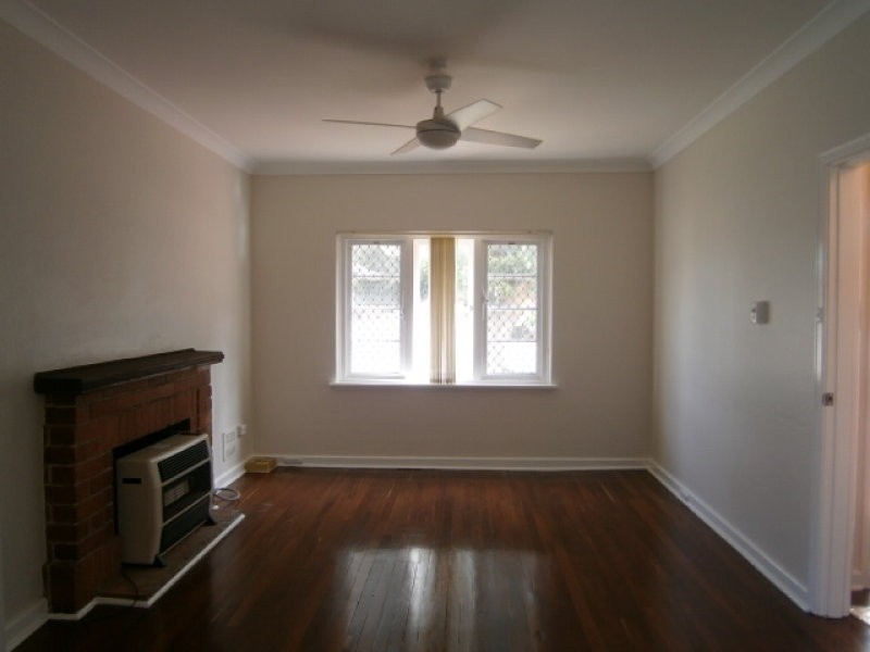 432 Berwick Street, St James WA 6102