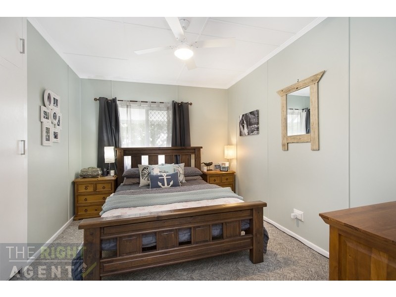 9 Knights Terrace, Margate QLD 4019