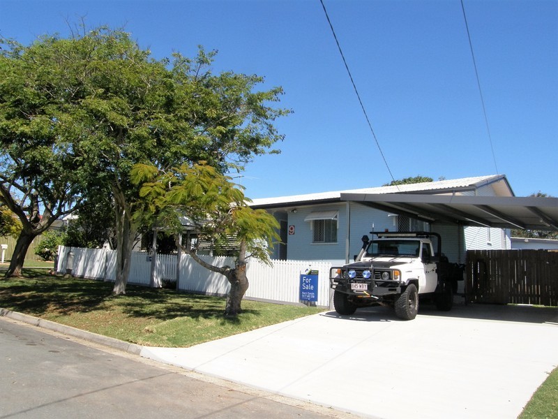 9 Knights Terrace, Margate QLD 4019