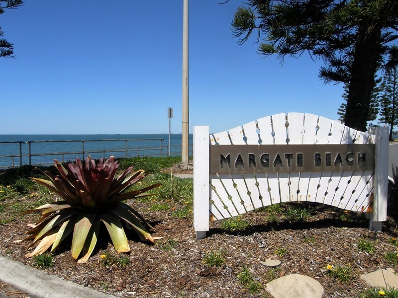 9 Knights Terrace, Margate QLD 4019