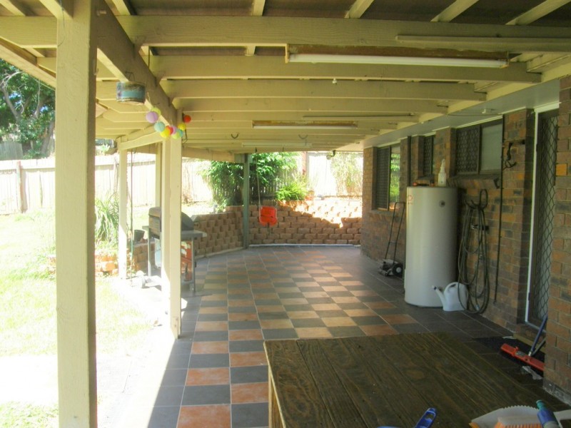 3 Ravenscraig Court, Kallangur QLD 4503