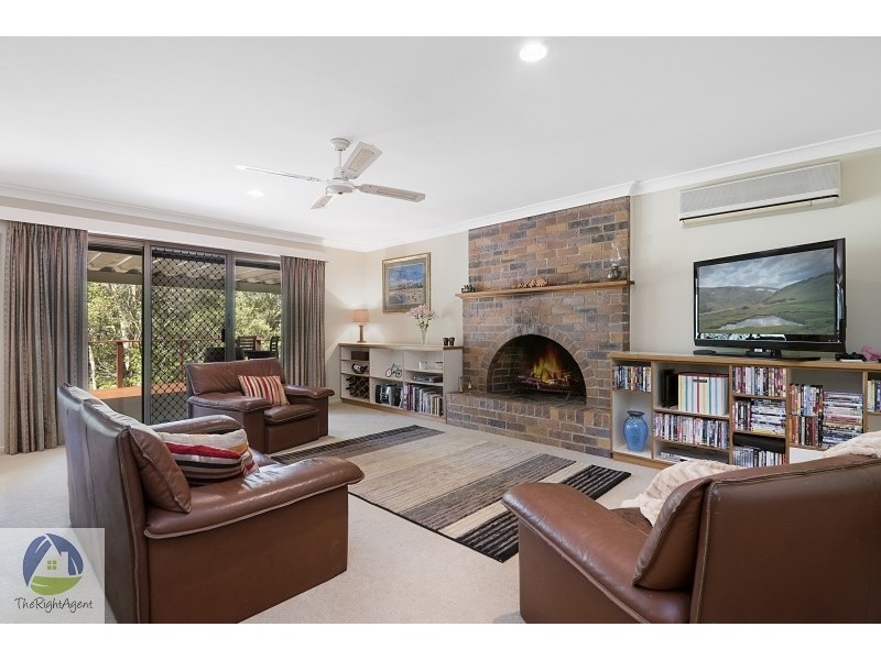 14 Kimberley Court, Eatons Hill QLD 4037