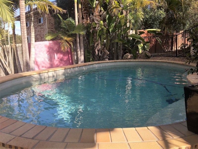 8 Major Court, Cashmere QLD 4500