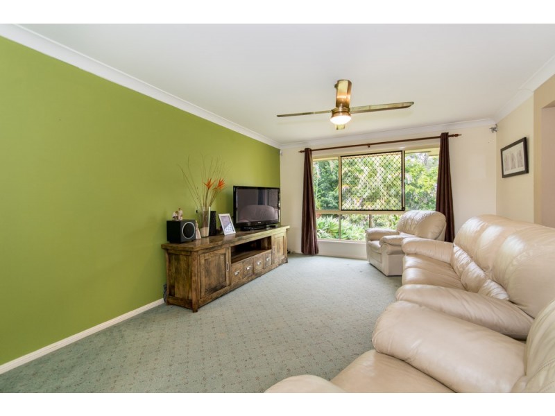 8 Major Court, Cashmere QLD 4500