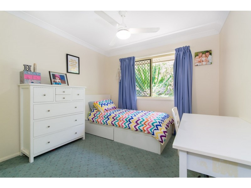 8 Major Court, Cashmere QLD 4500