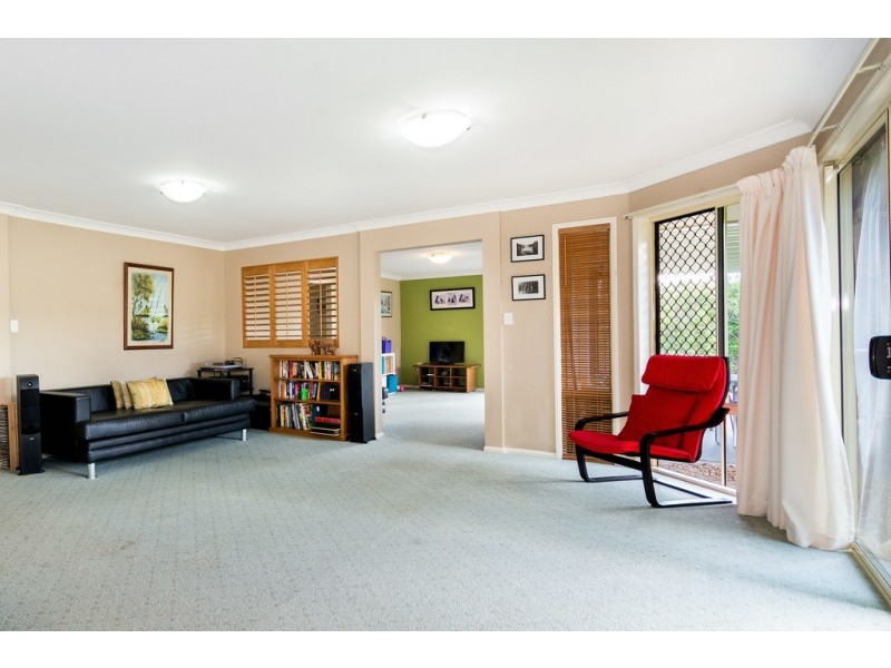 8 Major Court, Cashmere QLD 4500