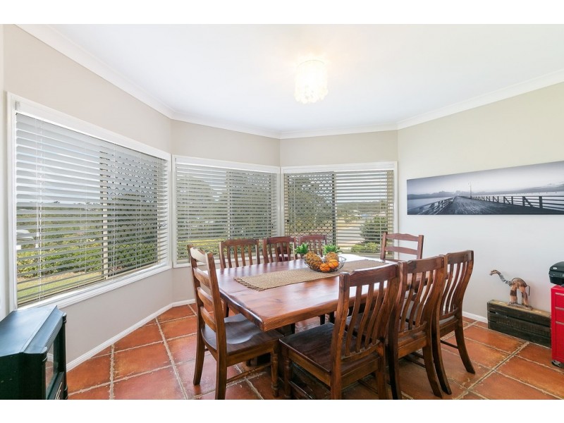 1 Tipuana Place, Cashmere QLD 4500