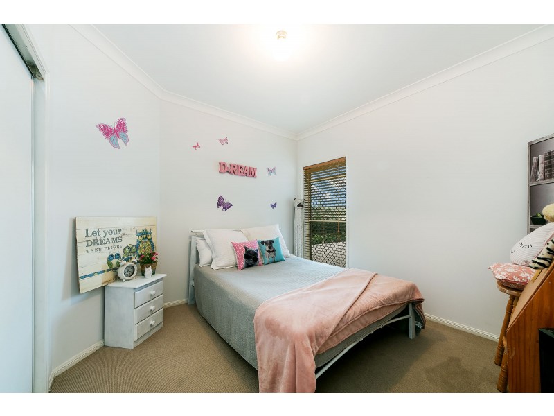 1 Tipuana Place, Cashmere QLD 4500