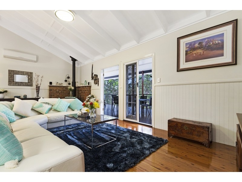 6 Kimberley Court, Eatons Hill QLD 4037