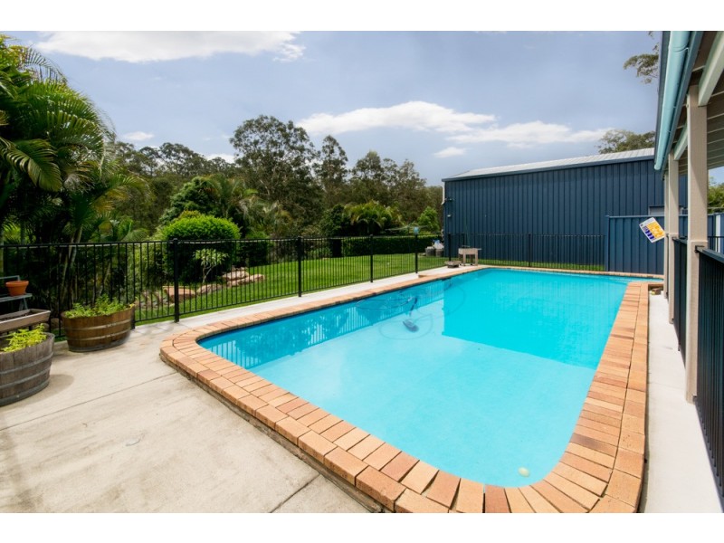 20 Branch Creek Road, Clear Mountain QLD 4500