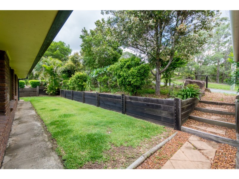 20 Branch Creek Road, Clear Mountain QLD 4500
