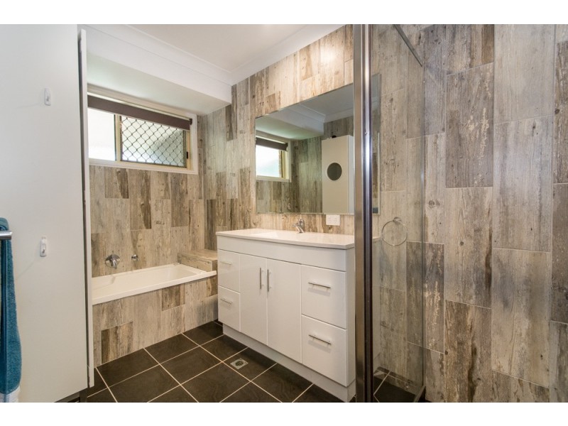 20 Downlands Place, Boondall QLD 4034