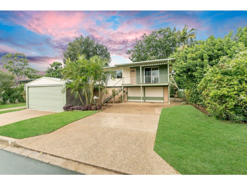 33 Lavercombe Drive, Kallangur QLD 4503
