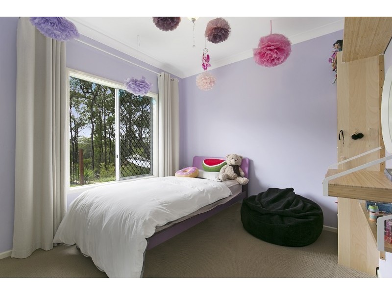 3 Tipuana Place, Cashmere QLD 4500