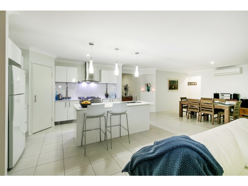 20 Page Close, Cashmere QLD 4500