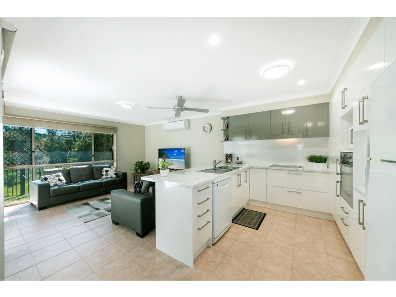 38 Narrabeen Road, Albany Creek QLD 4035