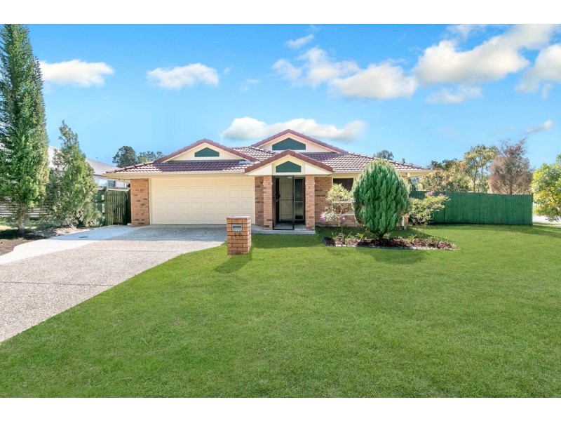 10 Tosca Street, Cashmere QLD 4500