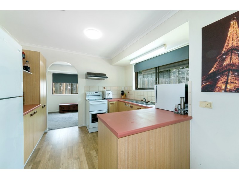 5 Hylacola Drive, Albany Creek QLD 4035