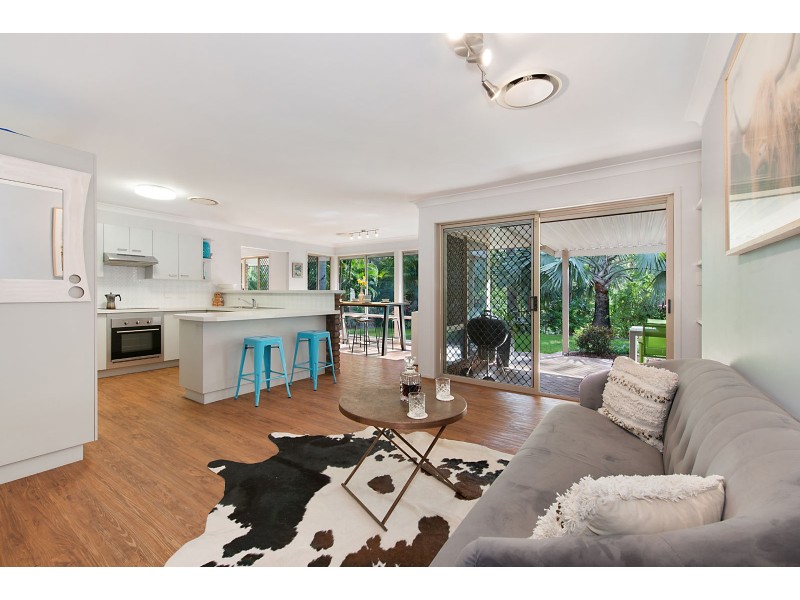 68 Cashmere Lane, Cashmere QLD 4500