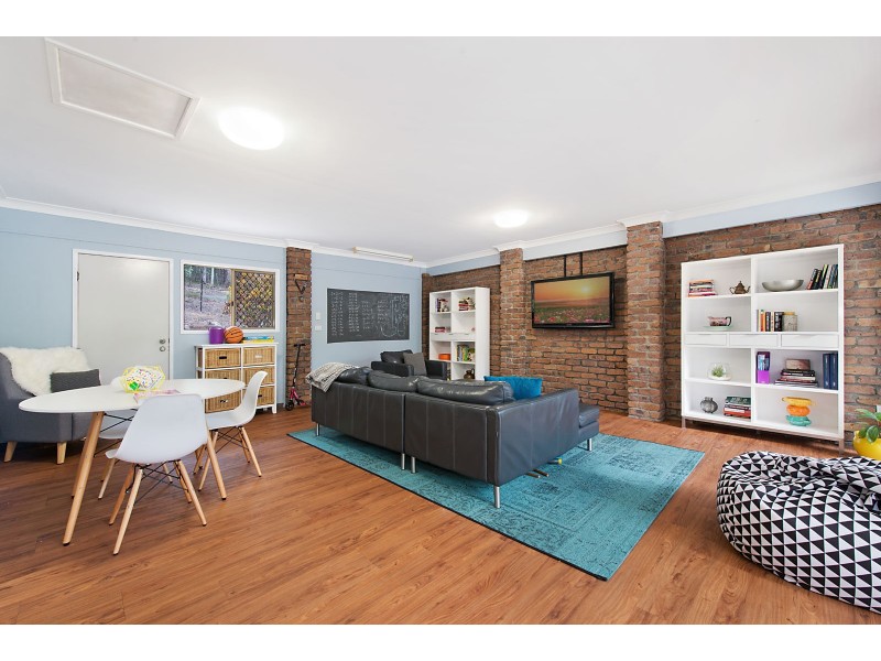 68 Cashmere Lane, Cashmere QLD 4500