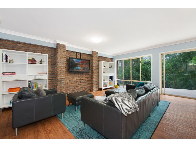 68 Cashmere Lane, Cashmere QLD 4500