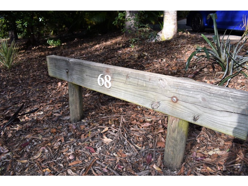 68 Cashmere Lane, Cashmere QLD 4500