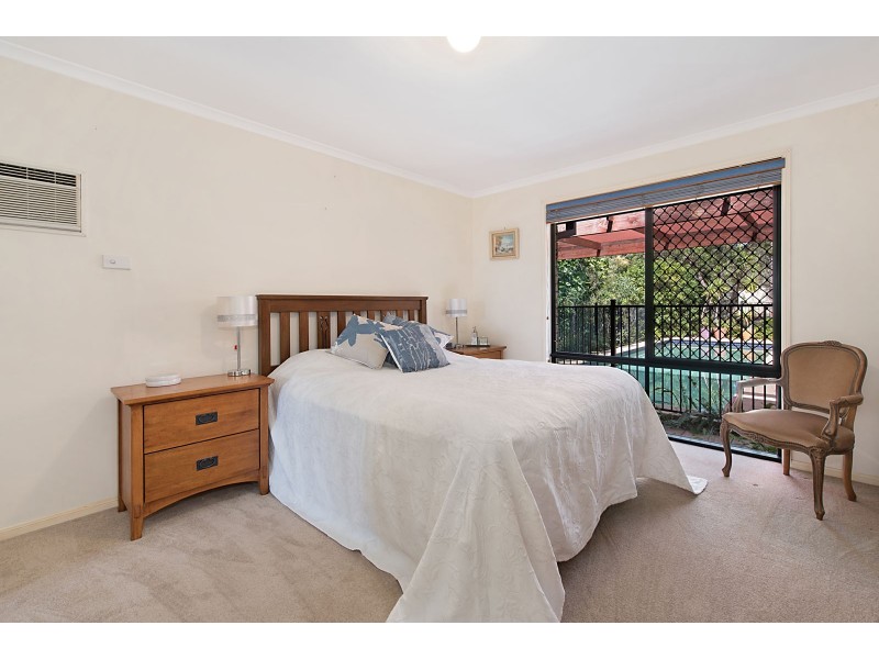 3 Heron Close, Cashmere QLD 4500