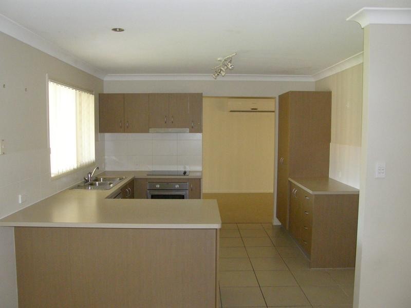 9 Camryn Court, Kallangur QLD 4503