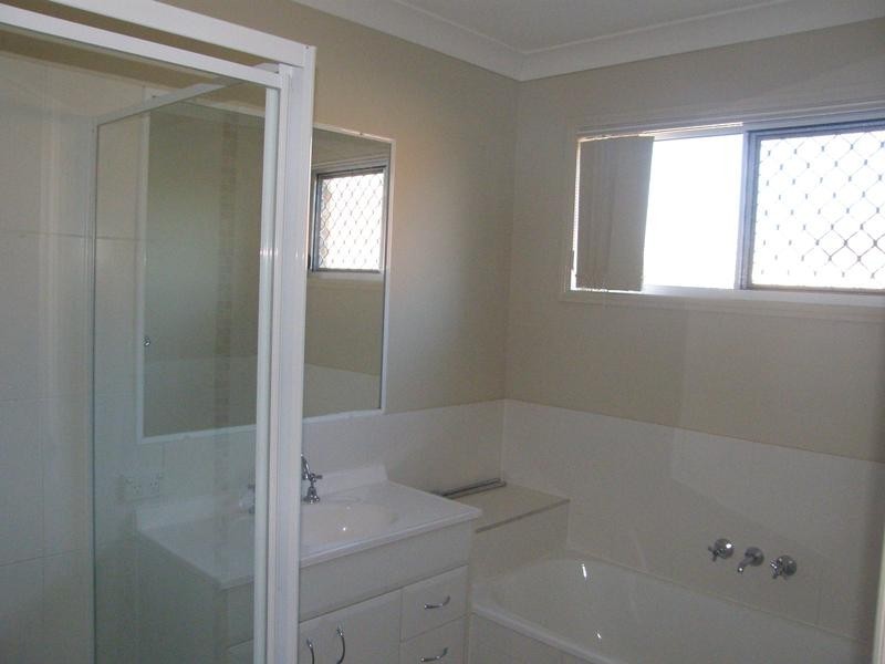 9 Camryn Court, Kallangur QLD 4503