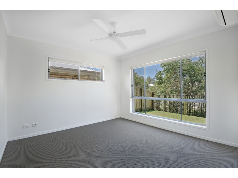 20 Crinum Circuit, Coomera QLD 4209