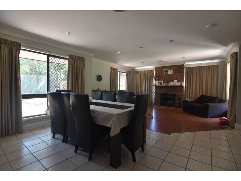 15 Joanne Street, Karalee QLD 4306