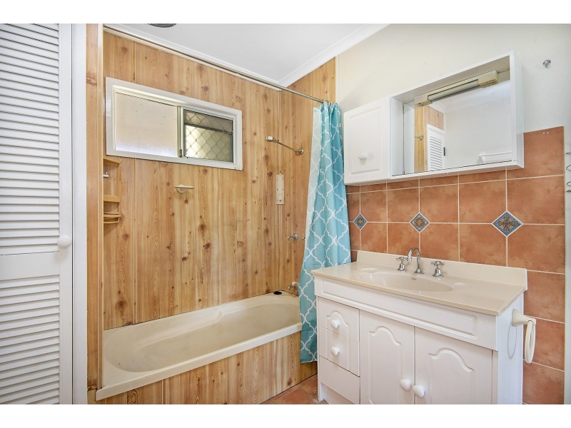 37 Hammel Street, Beenleigh QLD 4207