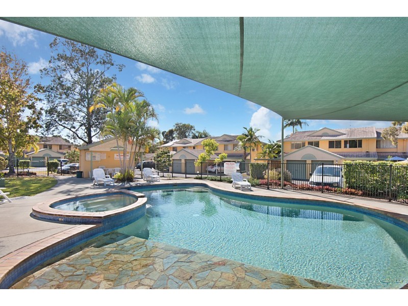 26/469 Pine Ridge Road, Runaway Bay QLD 4216