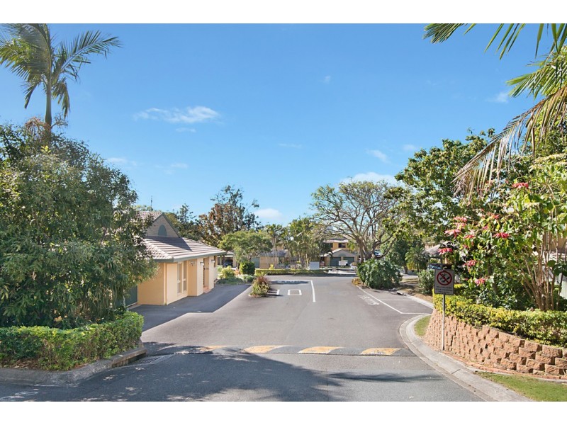 26/469 Pine Ridge Road, Runaway Bay QLD 4216