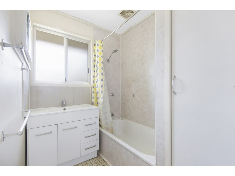 3 Linum Street, Kingston QLD 4114