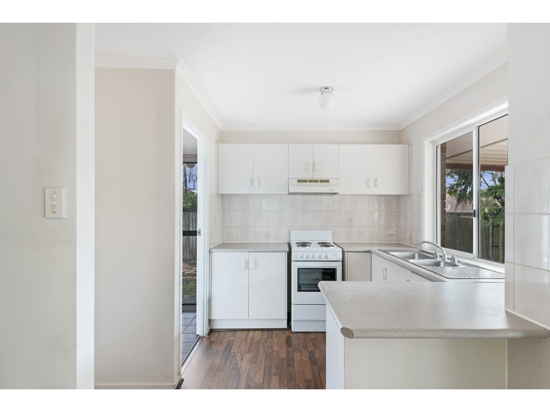 6 Dowling Crescent, Eagleby QLD 4207