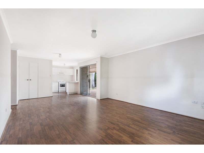 6 Dowling Crescent, Eagleby QLD 4207