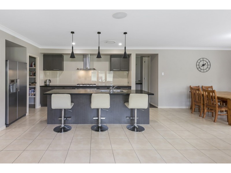 14-16 Giles Court, Jimboomba QLD 4280