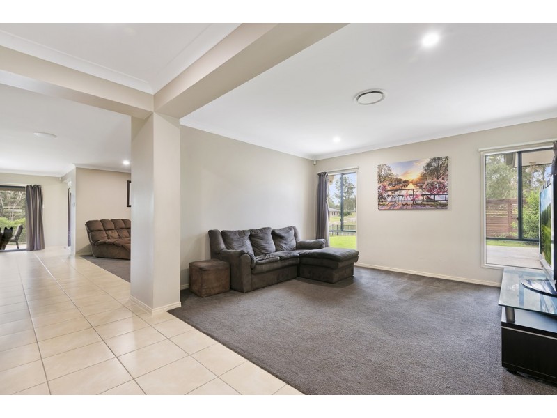 14-16 Giles Court, Jimboomba QLD 4280