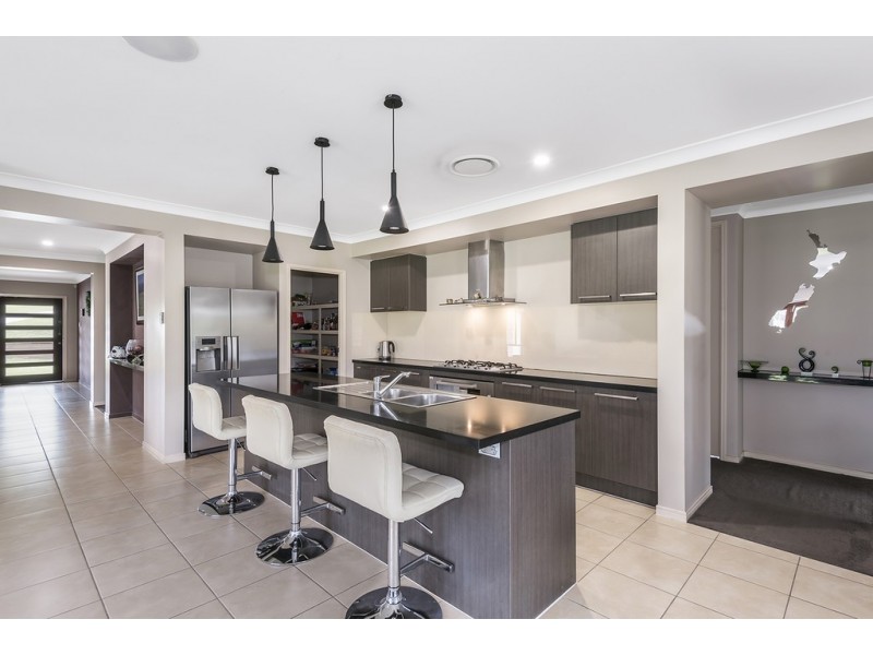 14-16 Giles Court, Jimboomba QLD 4280