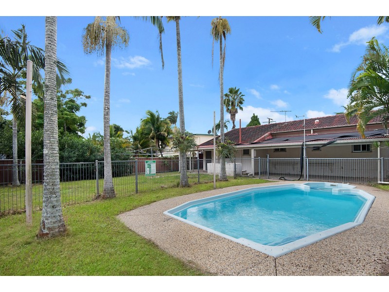 19 Catalina Street, Loganlea QLD 4131