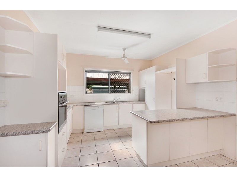 19 Catalina Street, Loganlea QLD 4131
