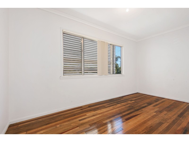 2 Waratah Street, Woodridge QLD 4114