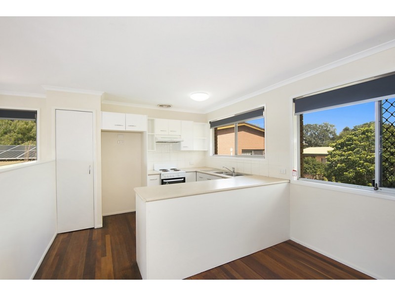 8 Francis Road, Shailer Park QLD 4128
