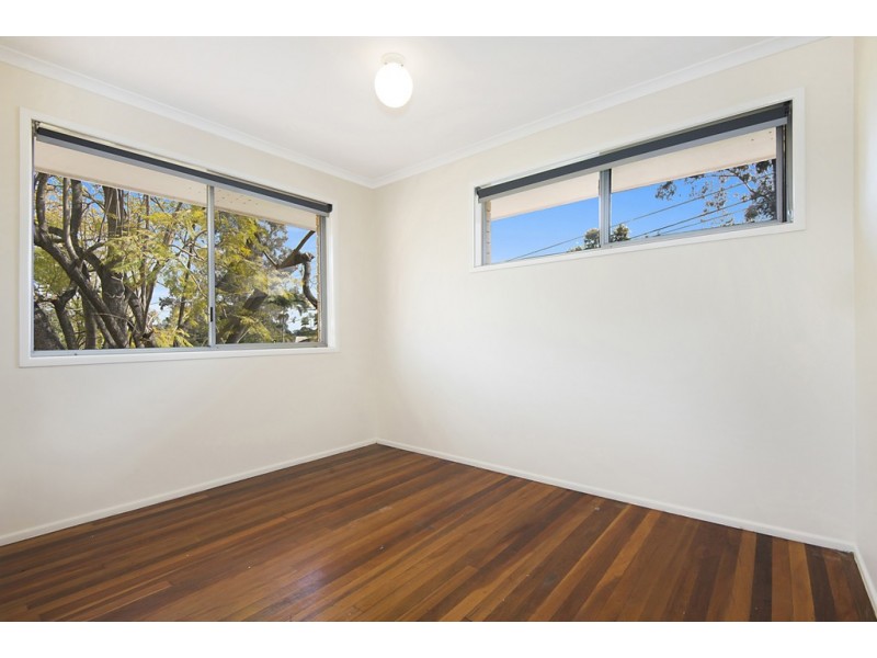 8 Francis Road, Shailer Park QLD 4128