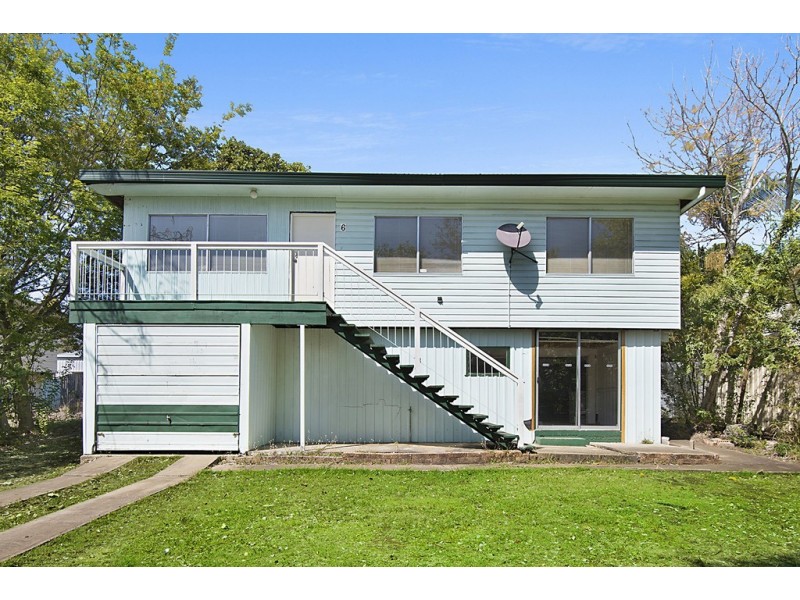 6 Toni Court, Redbank Plains QLD 4301