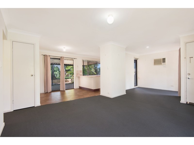 174 Johnson Road, Hillcrest QLD 4118