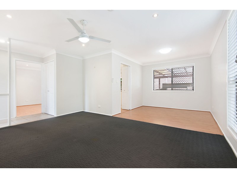 1 Bates Street, Springwood QLD 4127