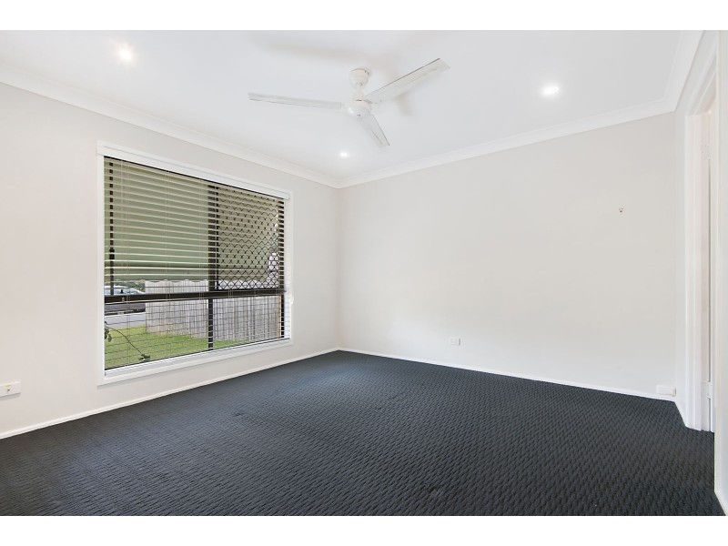 1 Bates Street, Springwood QLD 4127